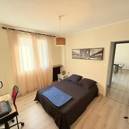 公寓 Les Arenes De - Centre 10 Min Gare -parking- 2 *